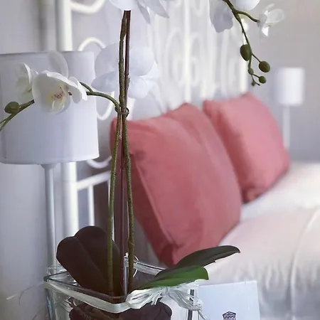 Bed&rooms Il Tempio Di Athena - Cultura E Relax A Siracusa Affittacamere