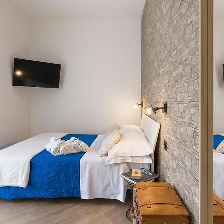 Affittacamere Bed&rooms Il Tempio Di Athena - Cultura E Relax A Siracusa Syracuse