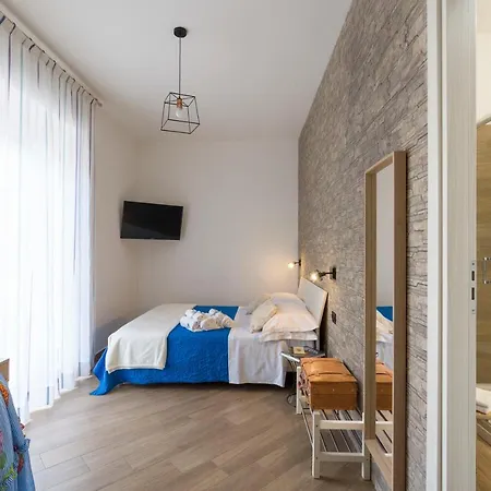 Affittacamere Bed&rooms Il Tempio Di Athena - Cultura E Relax A Siracusa Syracuse