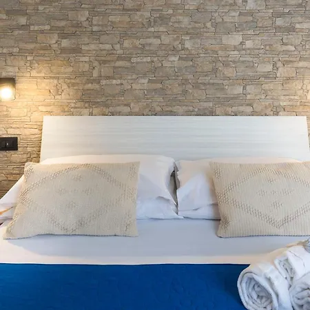 Affittacamere Bed&rooms Il Tempio Di Athena - Cultura E Relax A Siracusa